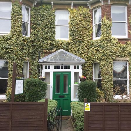 Netley Guest House Farnborough  Ngoại thất bức ảnh